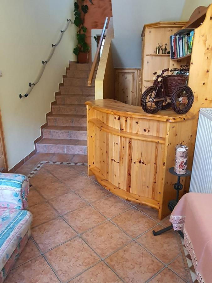 Gasthof Zum Wallner Kalch Bagian luar foto